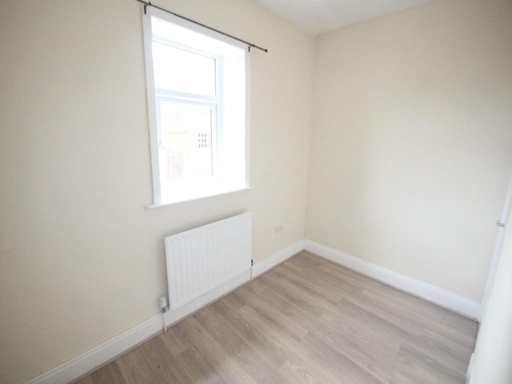 2 bedroom end terrace house To Let in Barnoldswick - IMG_3978.jpg